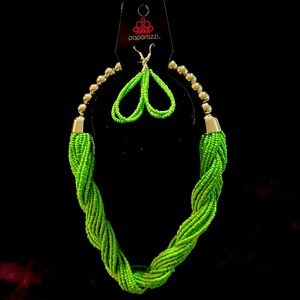 Paparazzi Sea Beads Necklaces with Earrings